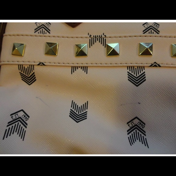 Steve Madden beautiful crossbody 💼 - Picture 2 of 5